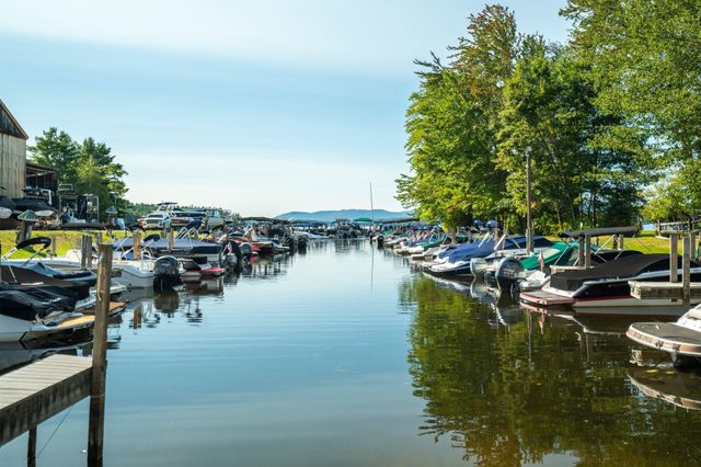 3 Brewster Road, Tuftonboro, NH 03816