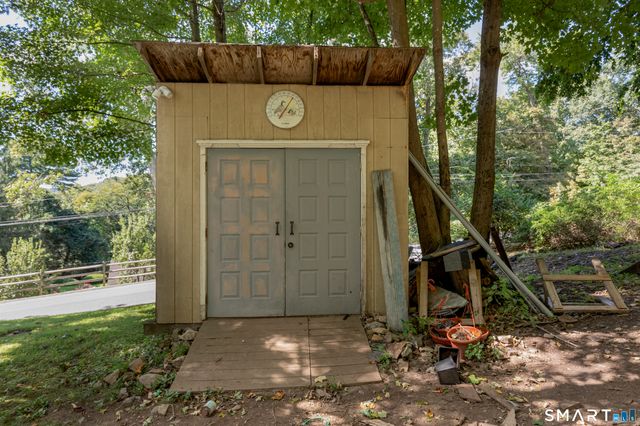 126 Luna Trail, Southbury, CT 06488