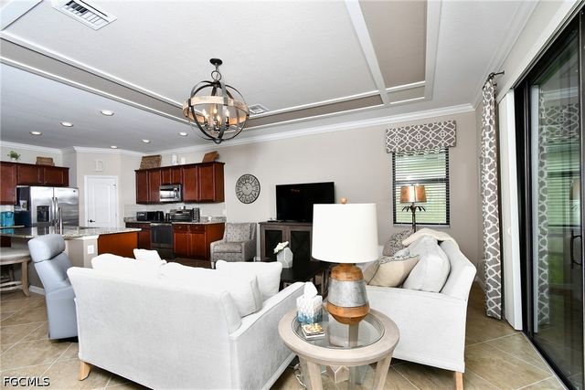 11608 Golden Oak TER, Fort Myers, FL 33913