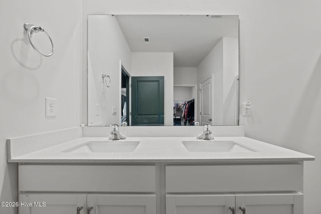 4518 Sandstone Drive, Greenville, NC 27858