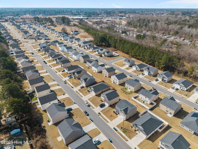 4518 Sandstone Drive, Greenville, NC 27858