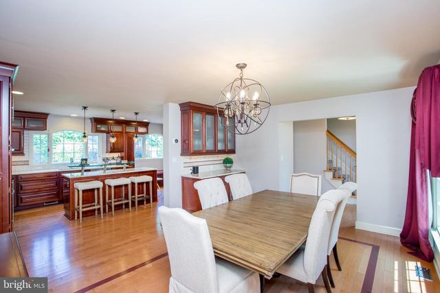 16 MARJORIE WAY, Hamilton, NJ 08690