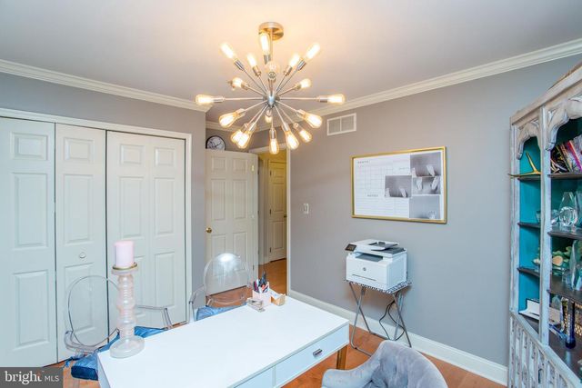 16 MARJORIE WAY, Hamilton, NJ 08690