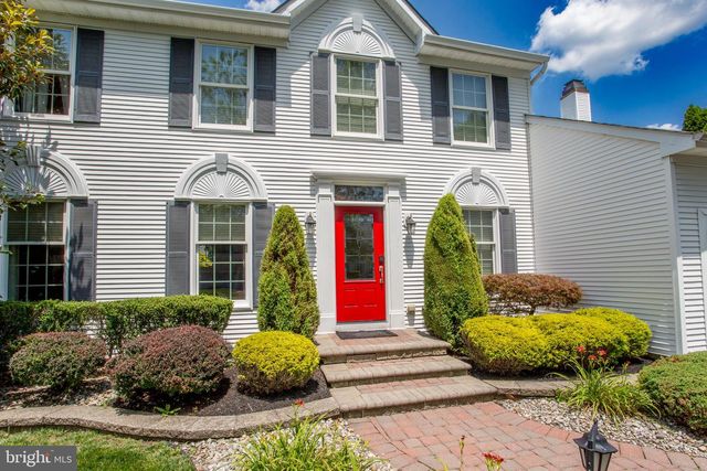 16 MARJORIE WAY, Hamilton, NJ 08690