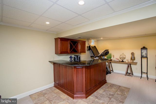 16 MARJORIE WAY, Hamilton, NJ 08690