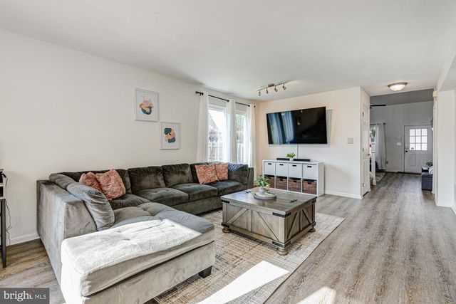 6 KIMBERLY DR, Middletown, DE 19709