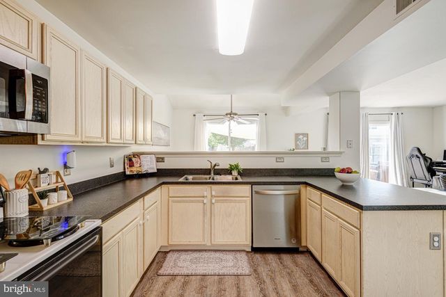 6 KIMBERLY DR, Middletown, DE 19709