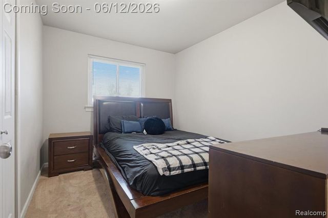 33499 Unicorn Court, Westland, MI 48186