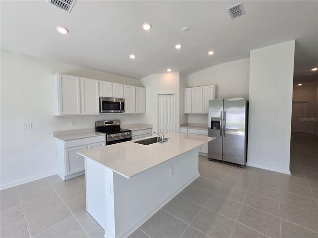 1582 LOXLEY TRAIL, Kissimmee, FL 34746