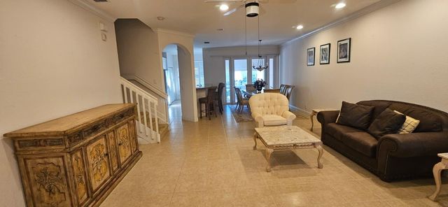 179 Las Brisas Circle, Hypoluxo, FL 33462