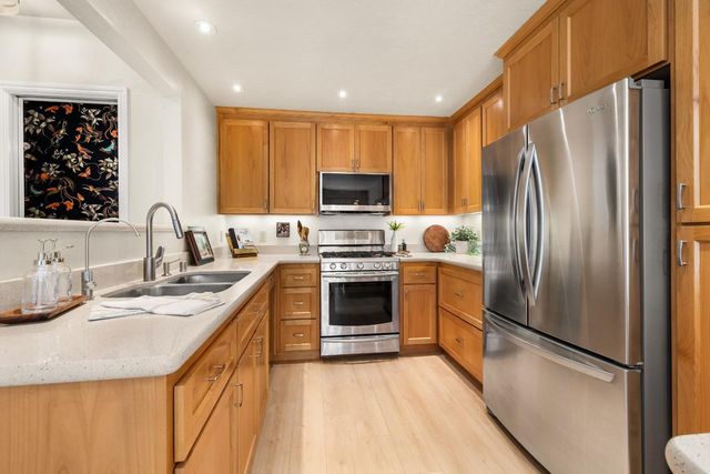 3047 Arlington Drive, Aptos, CA 95003