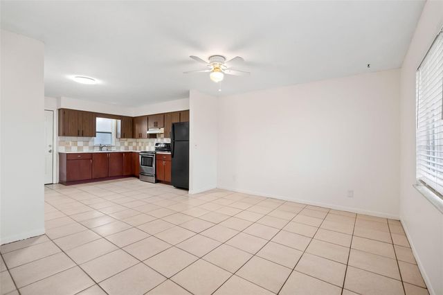 1285 S BETTY LANE, Clearwater, FL 33756