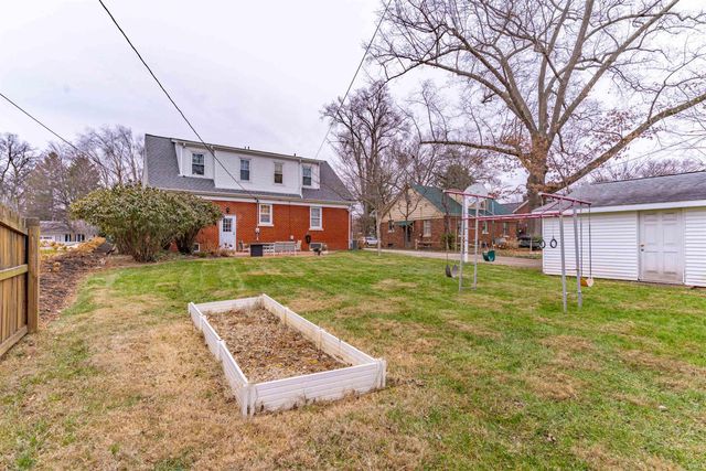 2323 E Mulberry Street, Evansville, IN 47714