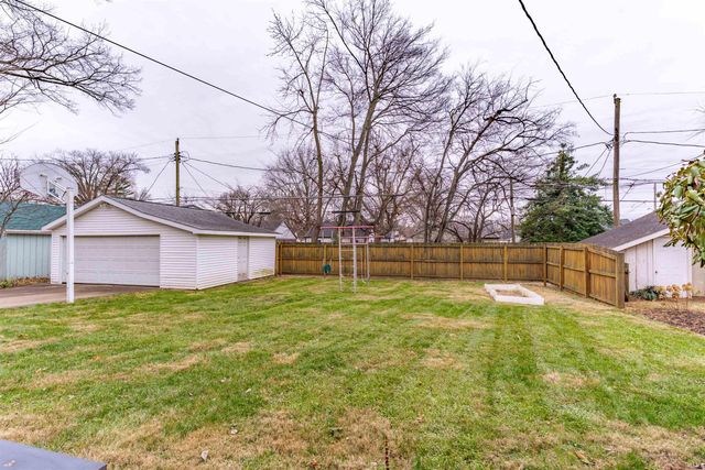 2323 E Mulberry Street, Evansville, IN 47714