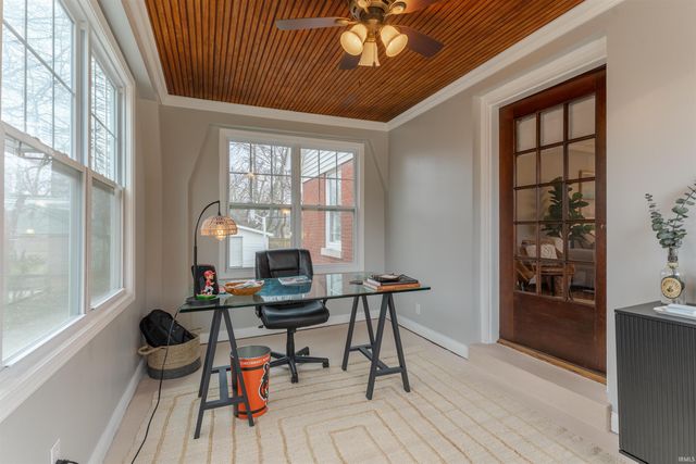 2323 E Mulberry Street, Evansville, IN 47714