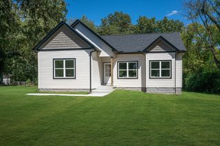 255 Aulidge Loop, White Bluff, TN 37187