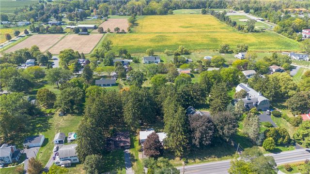 132 White Springs Road, Geneva Town, NY 14456