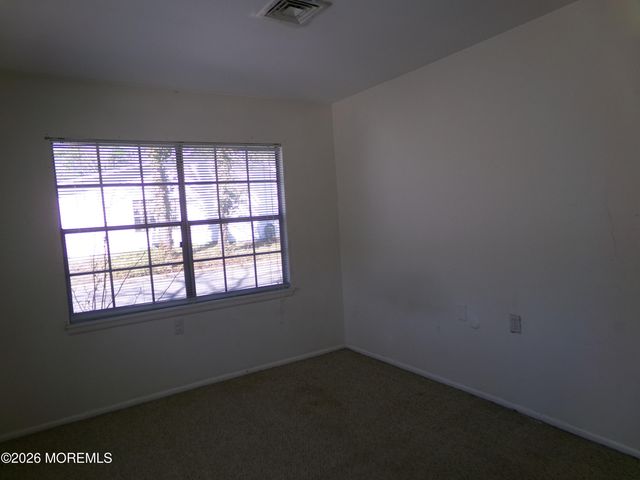 300A W Malvern Court A, Lakewood, NJ 08701