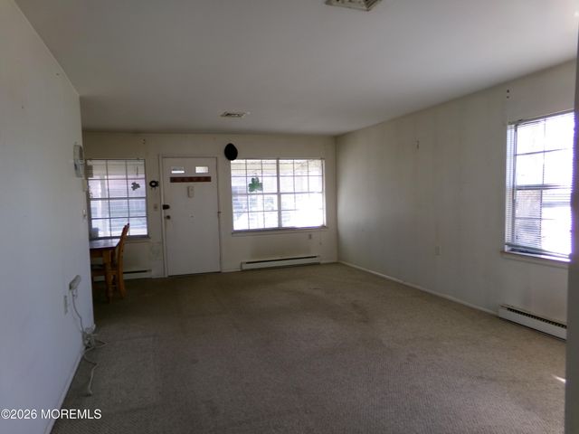 300A W Malvern Court A, Lakewood, NJ 08701