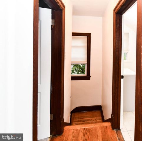 1308 45TH PL SE, Washington, DC 20019