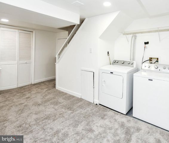 1308 45TH PL SE, Washington, DC 20019