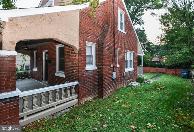 1308 45TH PL SE, Washington, DC 20019