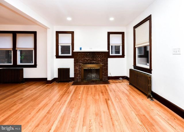 1308 45TH PL SE, Washington, DC 20019