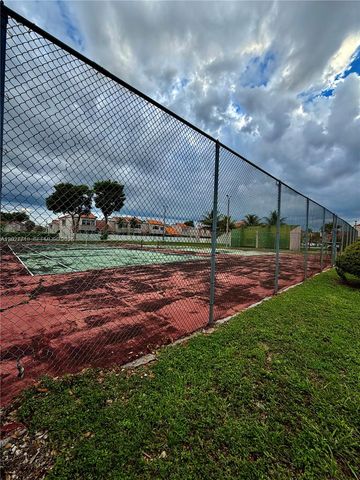 6492 SW 129th Ave, Miami, FL 33183