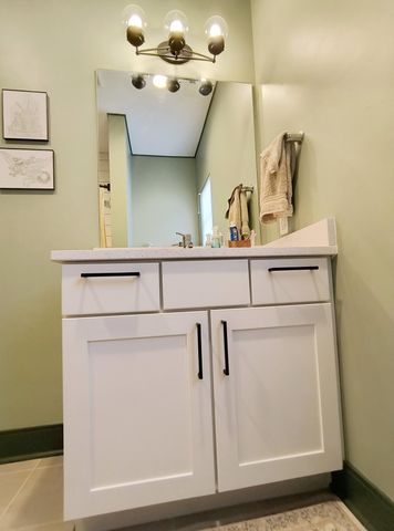 18 E 16th Street, Chattanooga, TN 37408