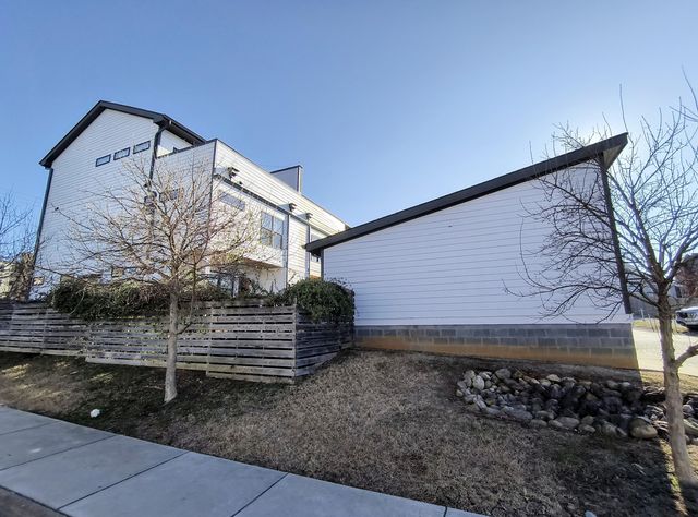 18 E 16th Street, Chattanooga, TN 37408