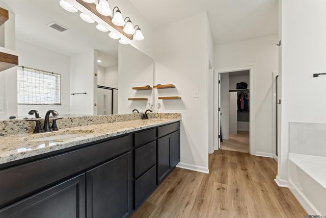 59710 Clifts Cove Dr, Plaquemine, LA 70764