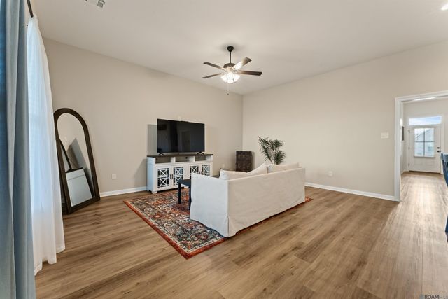 59710 Clifts Cove Dr, Plaquemine, LA 70764