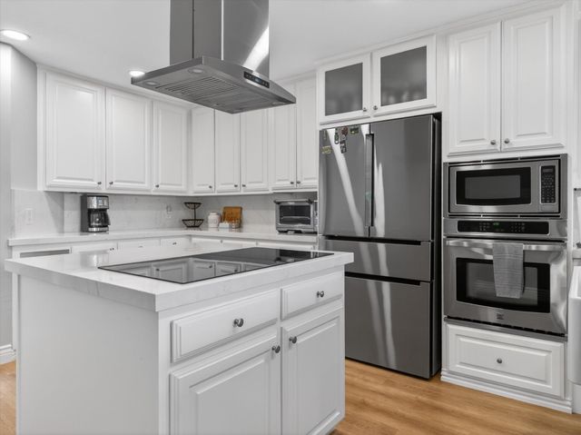1515 Mission Hills Lane, Corinth, TX 76210