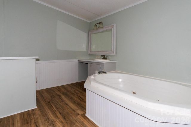 10 Savannah Circle, Leicester, NC 28748