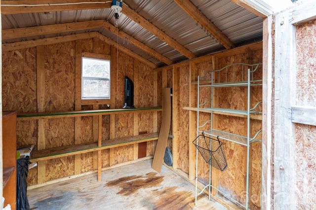 10 Savannah Circle, Leicester, NC 28748