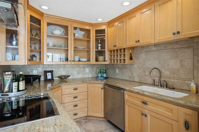 21702 Ocean Vista Drive B, Laguna Beach, CA 92651