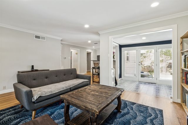 11609 Colmar Street, Dallas, TX 75218