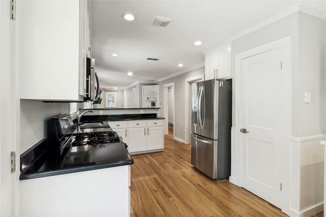11609 Colmar Street, Dallas, TX 75218