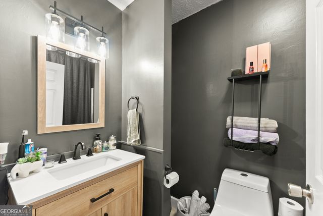 431 Clover Leaf Road, Cleveland, GA 30528