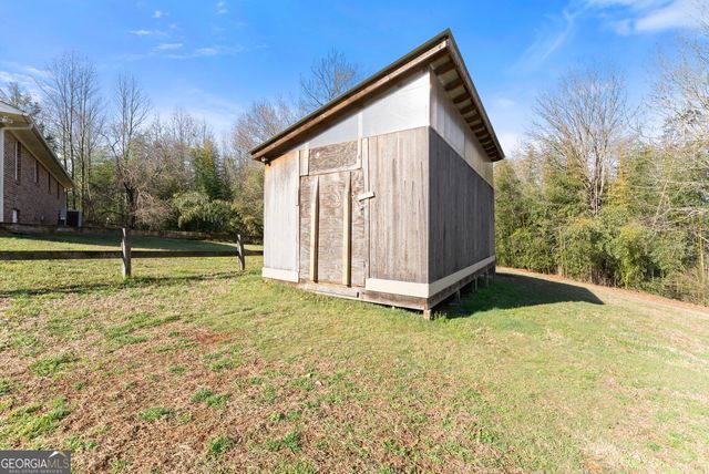 431 Clover Leaf Road, Cleveland, GA 30528