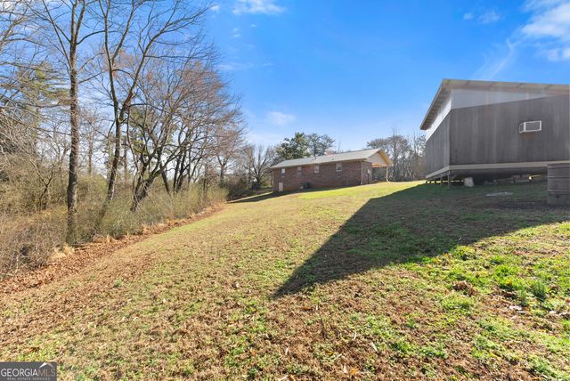 431 Clover Leaf Road, Cleveland, GA 30528