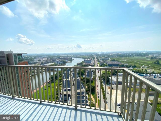 105 CHRISTINA LANDING DR #2205, Wilmington, DE 19801