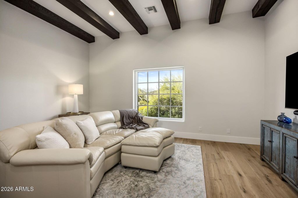 Image 21 of property listing at 25022 N 107th Place, Scottsdale, AZ 85255