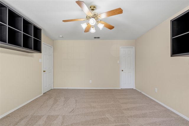 725 Big Horn Trail, Crowley, TX 76036