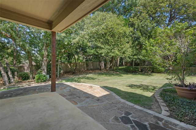 725 Big Horn Trail, Crowley, TX 76036