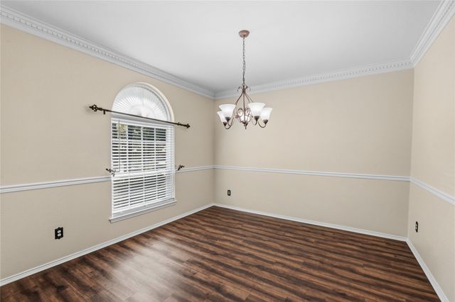 725 Big Horn Trail, Crowley, TX 76036