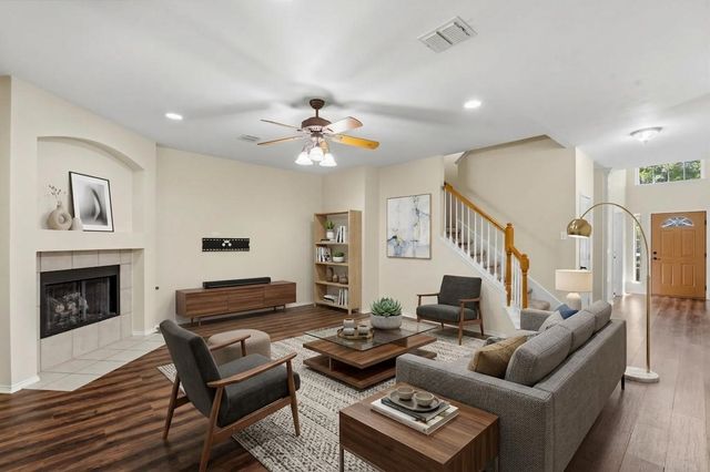 725 Big Horn Trail, Crowley, TX 76036