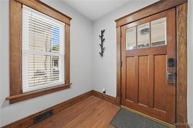 27 Saint Joseph Street, Lancaster, NY 14086