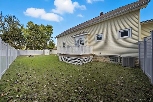 27 Saint Joseph Street, Lancaster, NY 14086