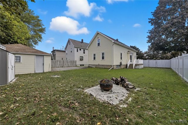 27 Saint Joseph Street, Lancaster, NY 14086